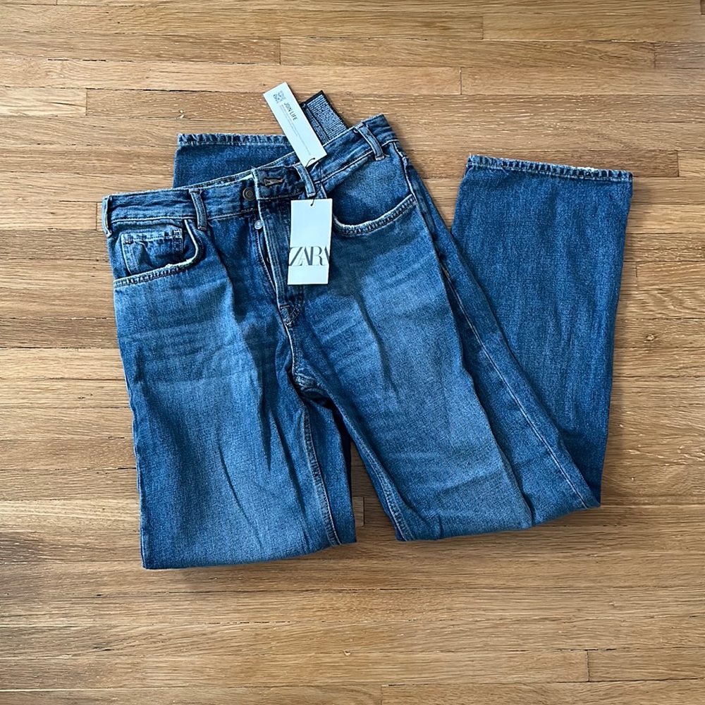 BRAND NEW Zara The High Waist Straight Leg ZW Jeans